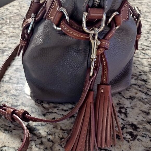 Dooney & Bourke Handbag - Picture 4 of 7